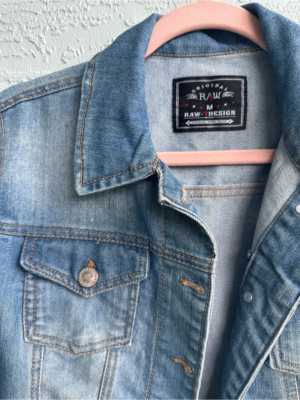 Raw 7 design medium wash denim jacket size medium